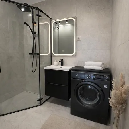 Apartment Trojmiejskie - Metro Baltic Gdansk